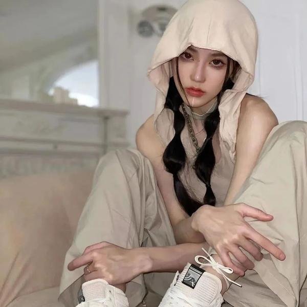 别紧张，我来自未来