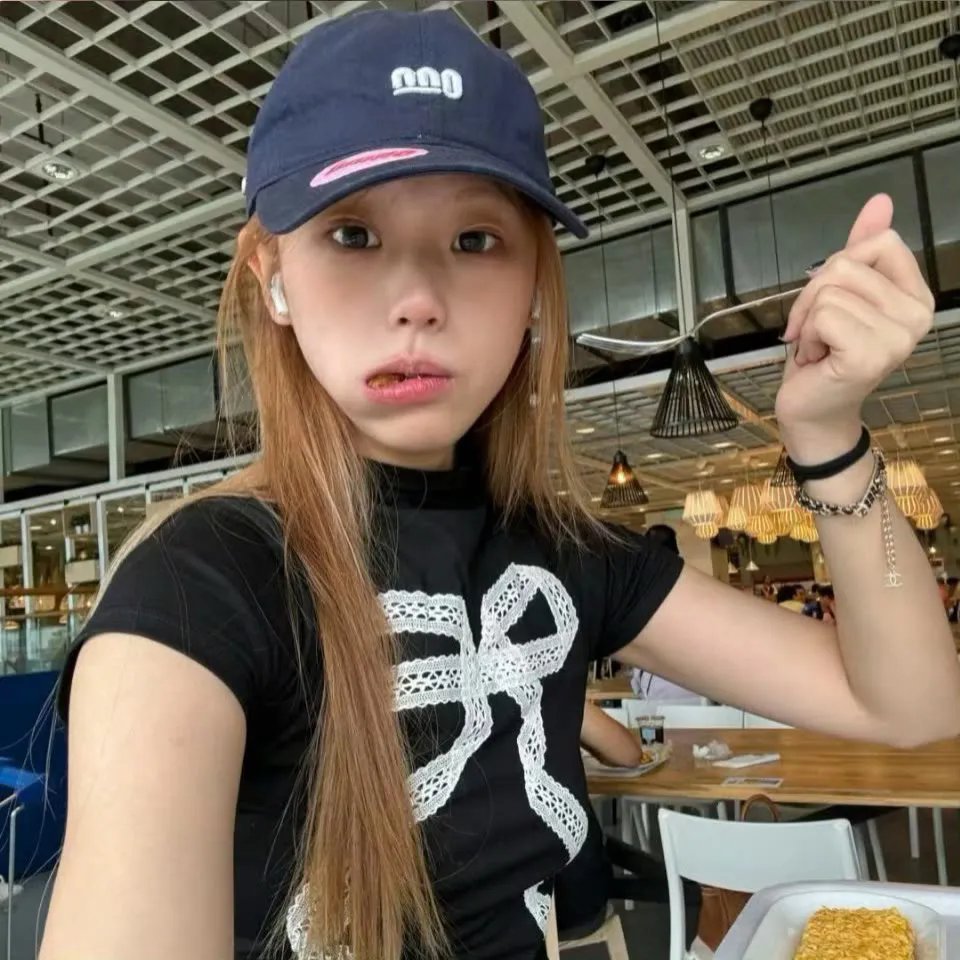 在无爱之森呐喊：深入密森